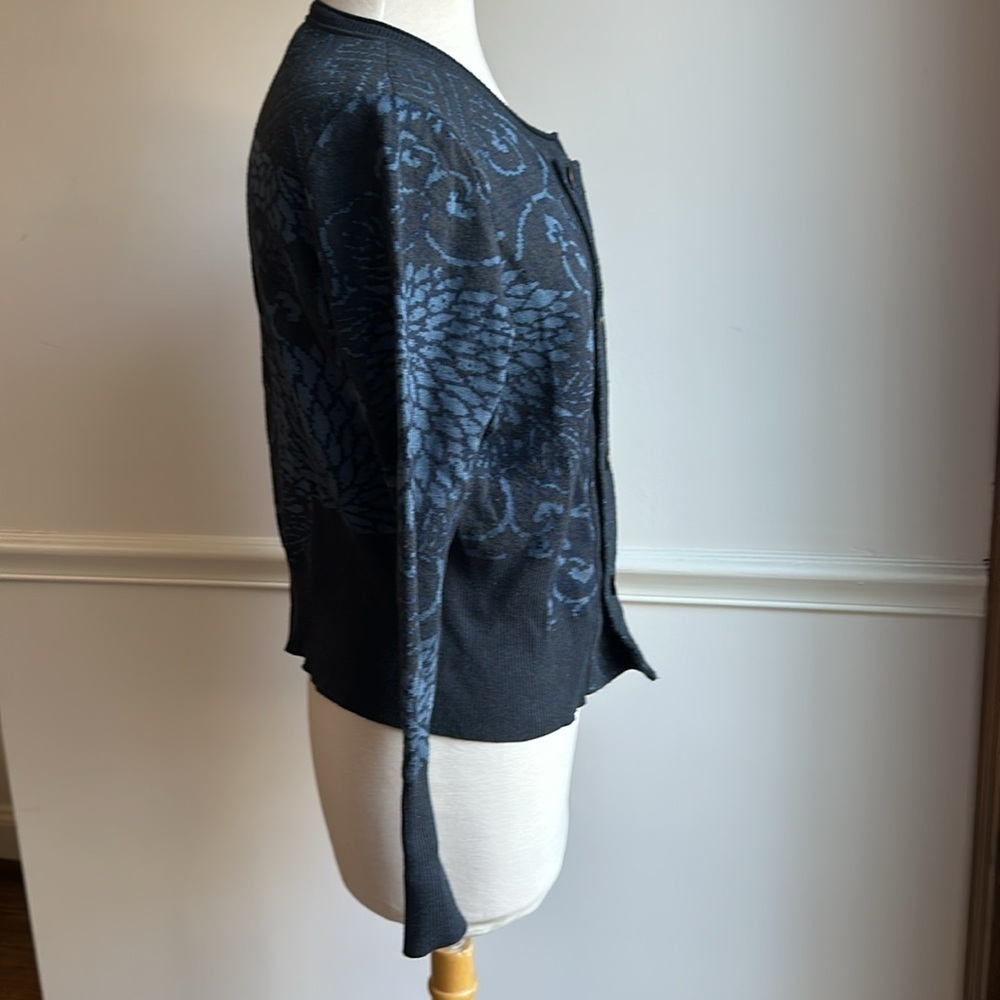 Peruvian Connection Double Button Cardigan Sweater Blue Floral Womens Large EUC - Picture 4 of 8
